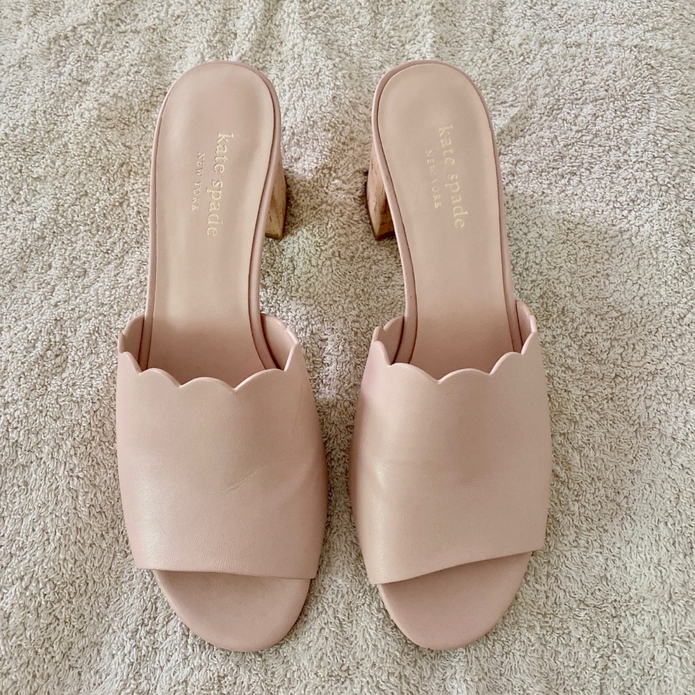 Kate Spade 2.5” square round end heel sandals